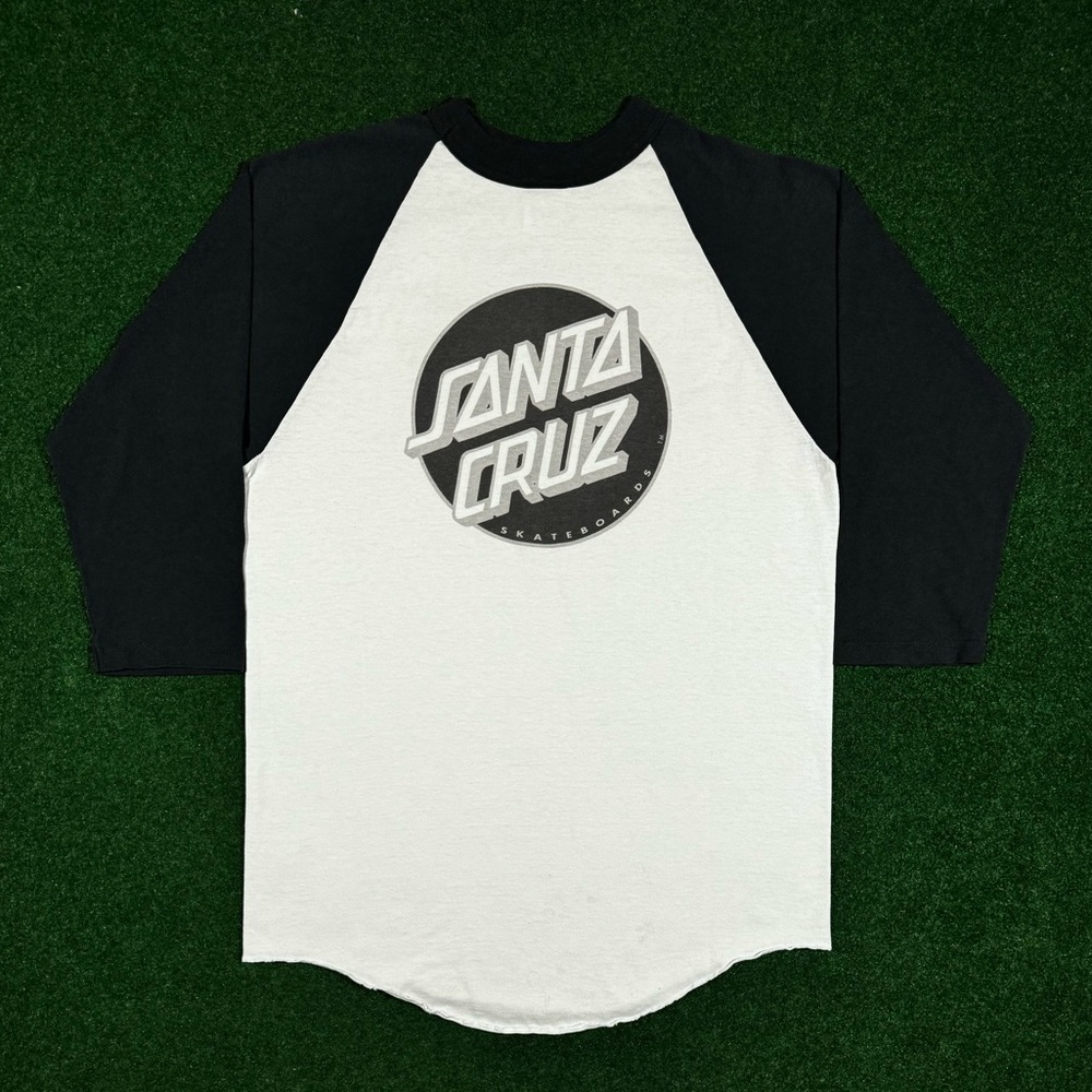 Vintage Y2K Santa Cruz Skateboards Raglan T-Shirt